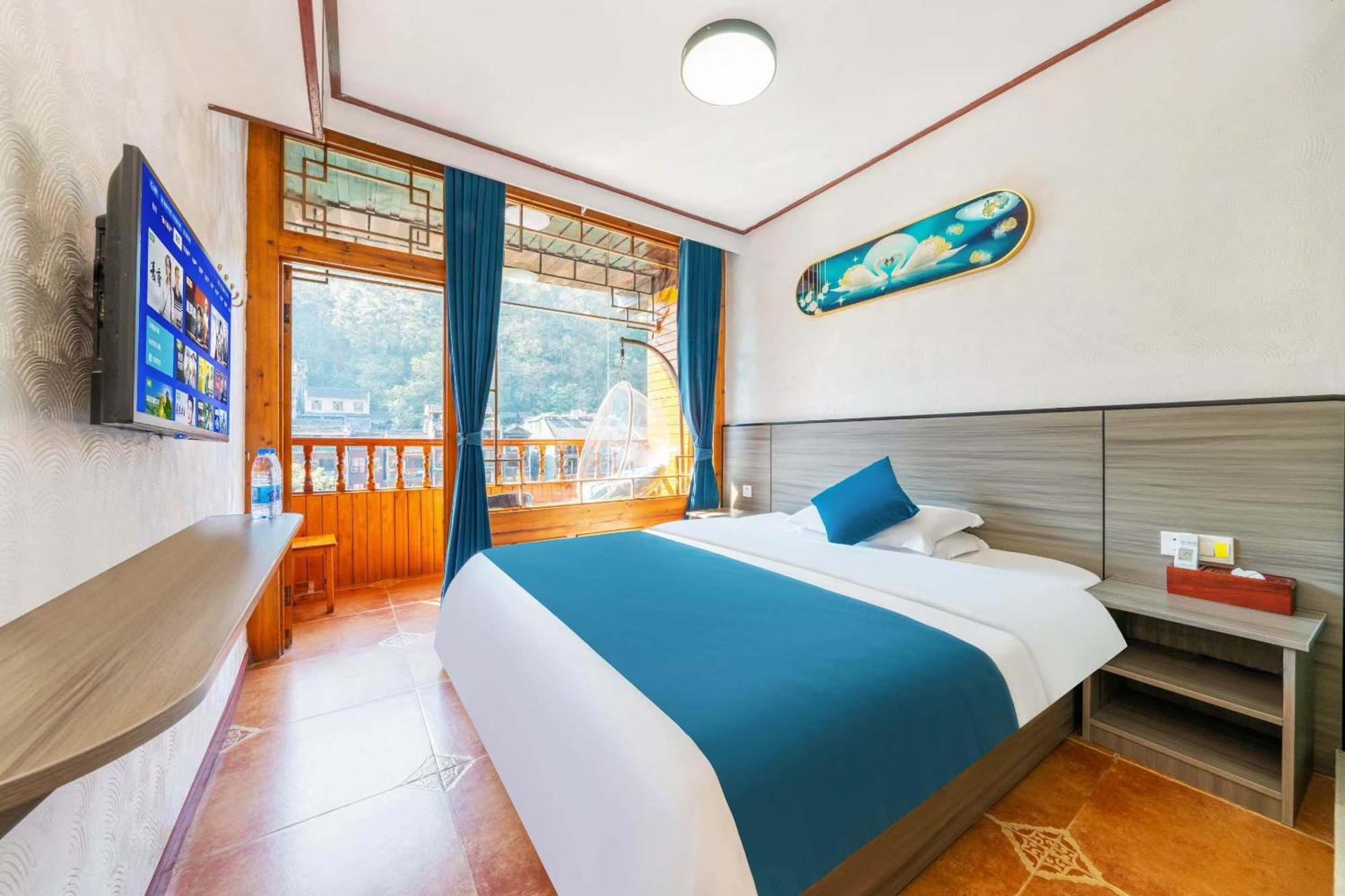 Fenghuang Memory Linjiang Inn Eksteriør billede